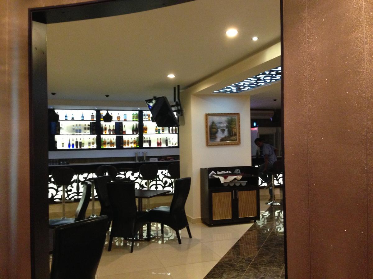 Airport Plaza Hotel Juba Exterior foto